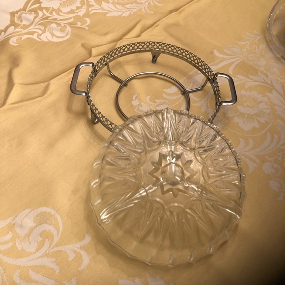 Vintage 1970’s, 2 piece divided antipasto round crystal/cut glass serving dish - Picture 2 of 3